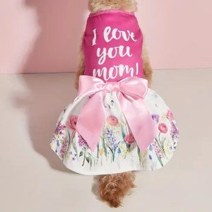 I love you mom, dress for a puppy, dog or kitty cat size XS. New with tags.